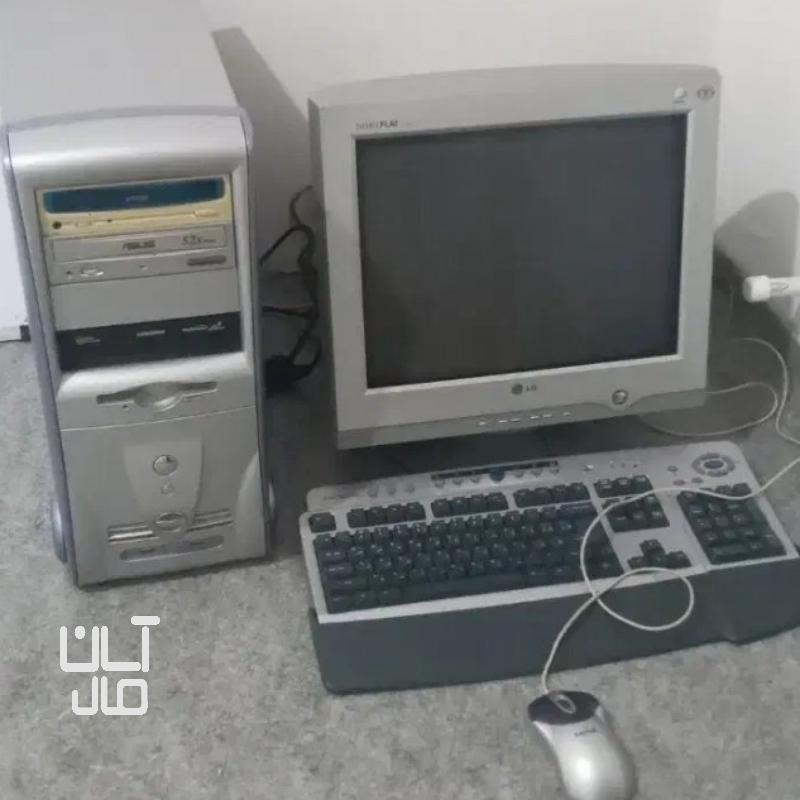 کامپیوتر کامل