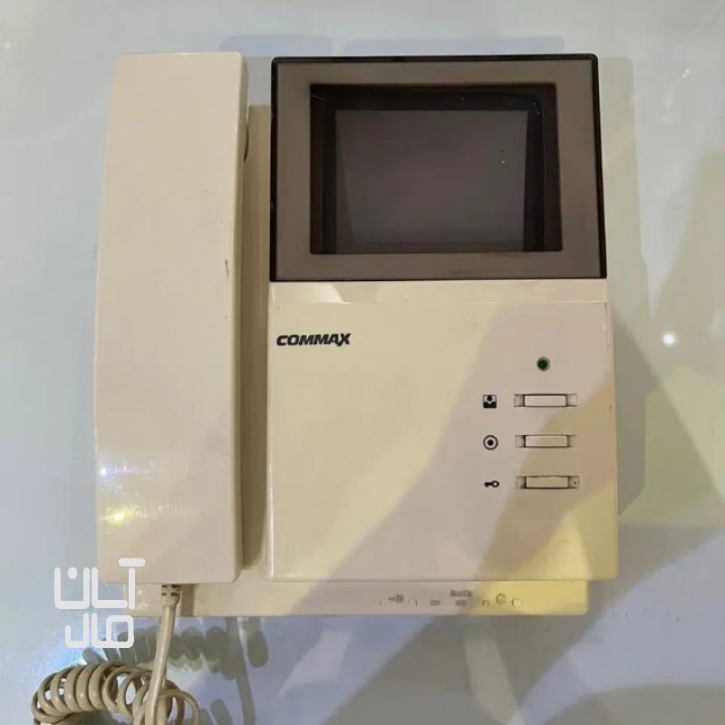 آیفون تصویری کوماکس