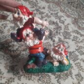 مجسمه نو تمیز