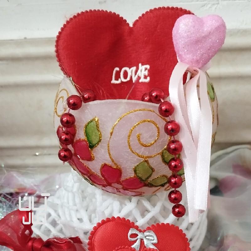 یک عدد جای شمعدانی گل ویترا شیشه ای با جعبه و پایه دار