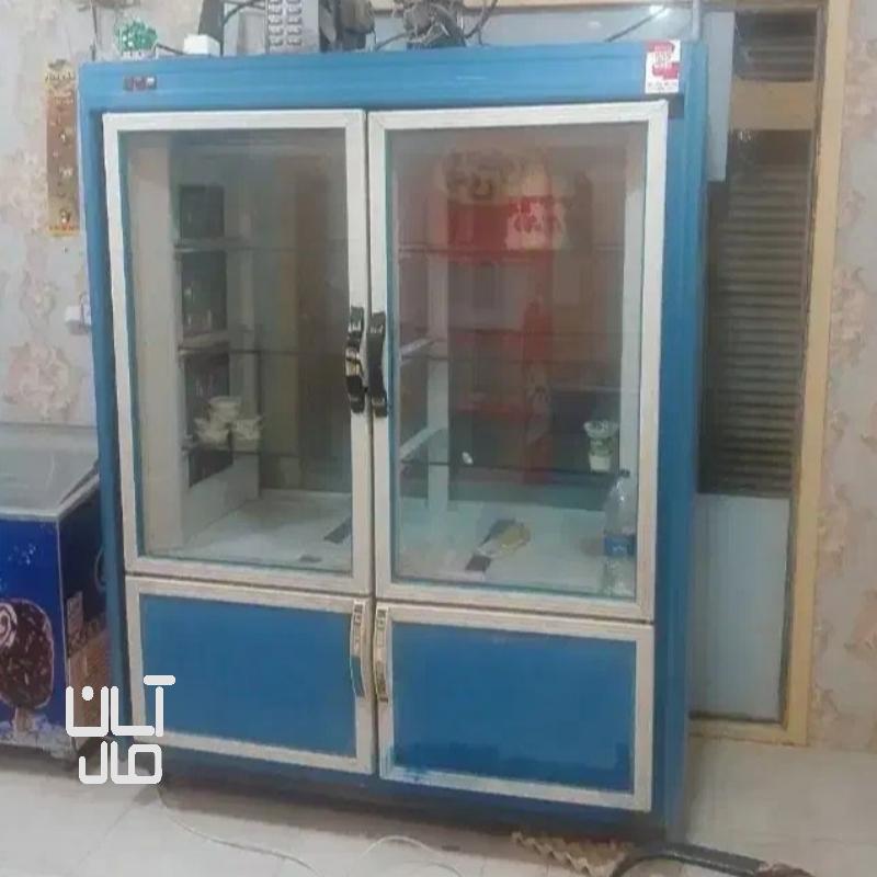 یخچال ویترینی