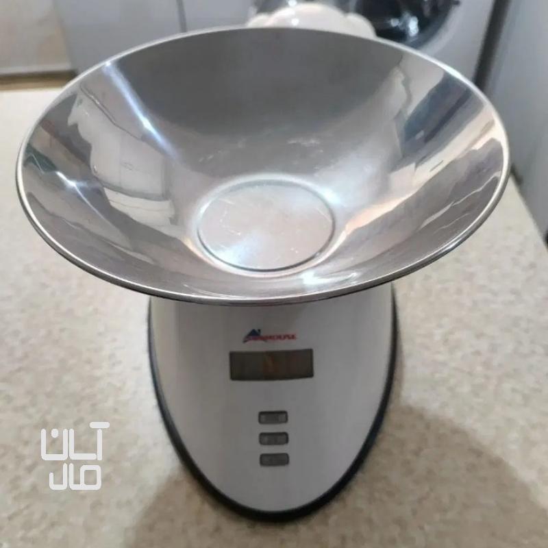 ترازوی دیجیتالی