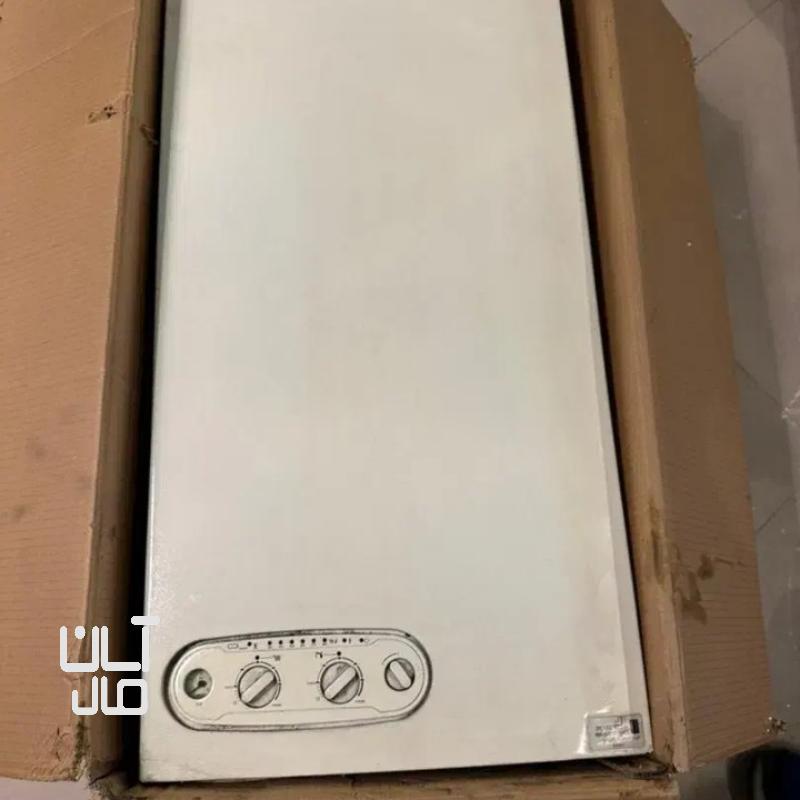 پکیج دیواری