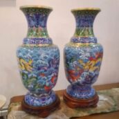 دوعدد گلدان میناکاری